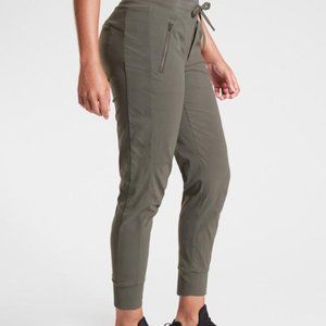 Athleta Trekkie North Jogger Pants